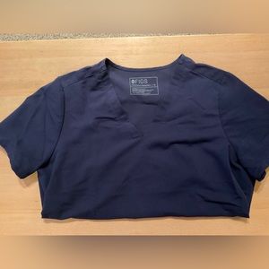 Figs scrub top